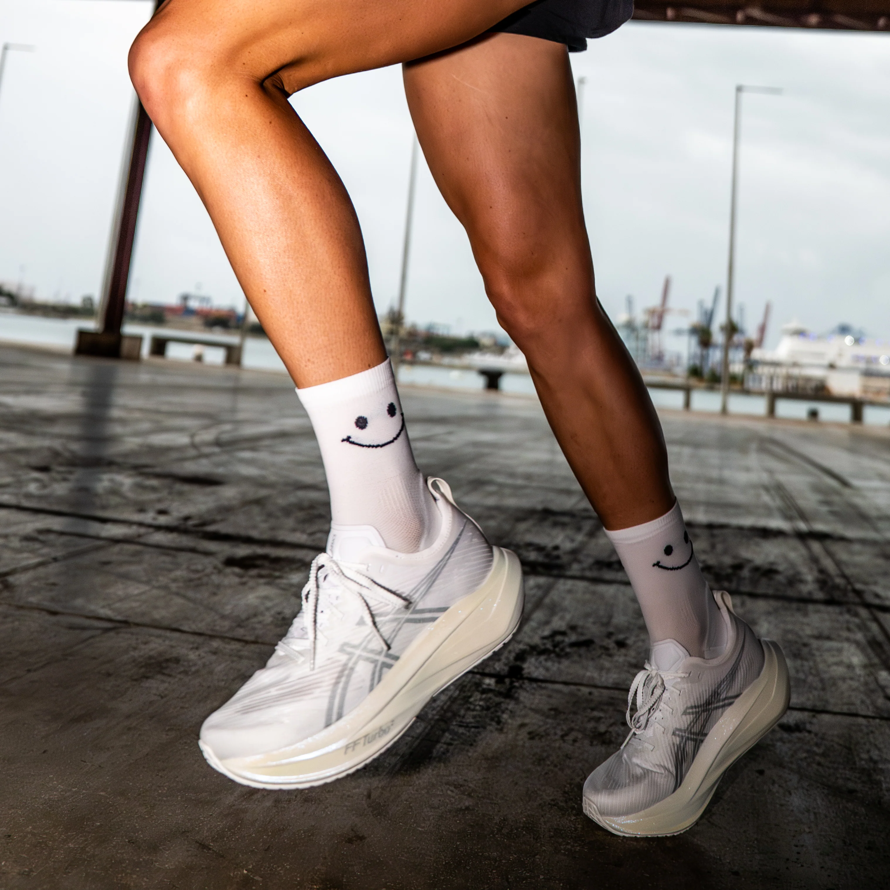 HAPPY MODE WHITE - CALCETÍN RUNNING PRO COMFORT - Image 4