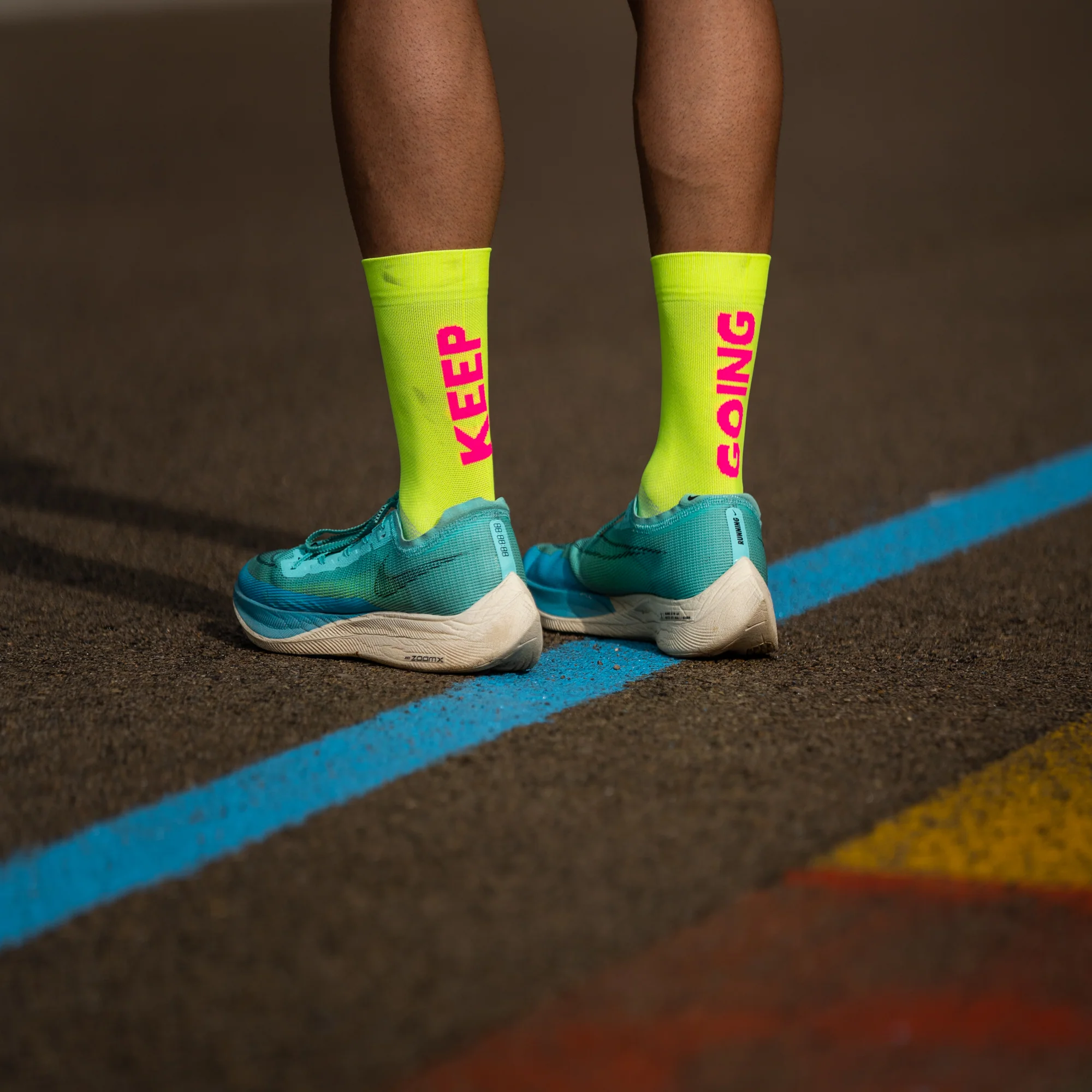 KEEP GOING YELLOW - CALCETÍN RUNNING - Image 4