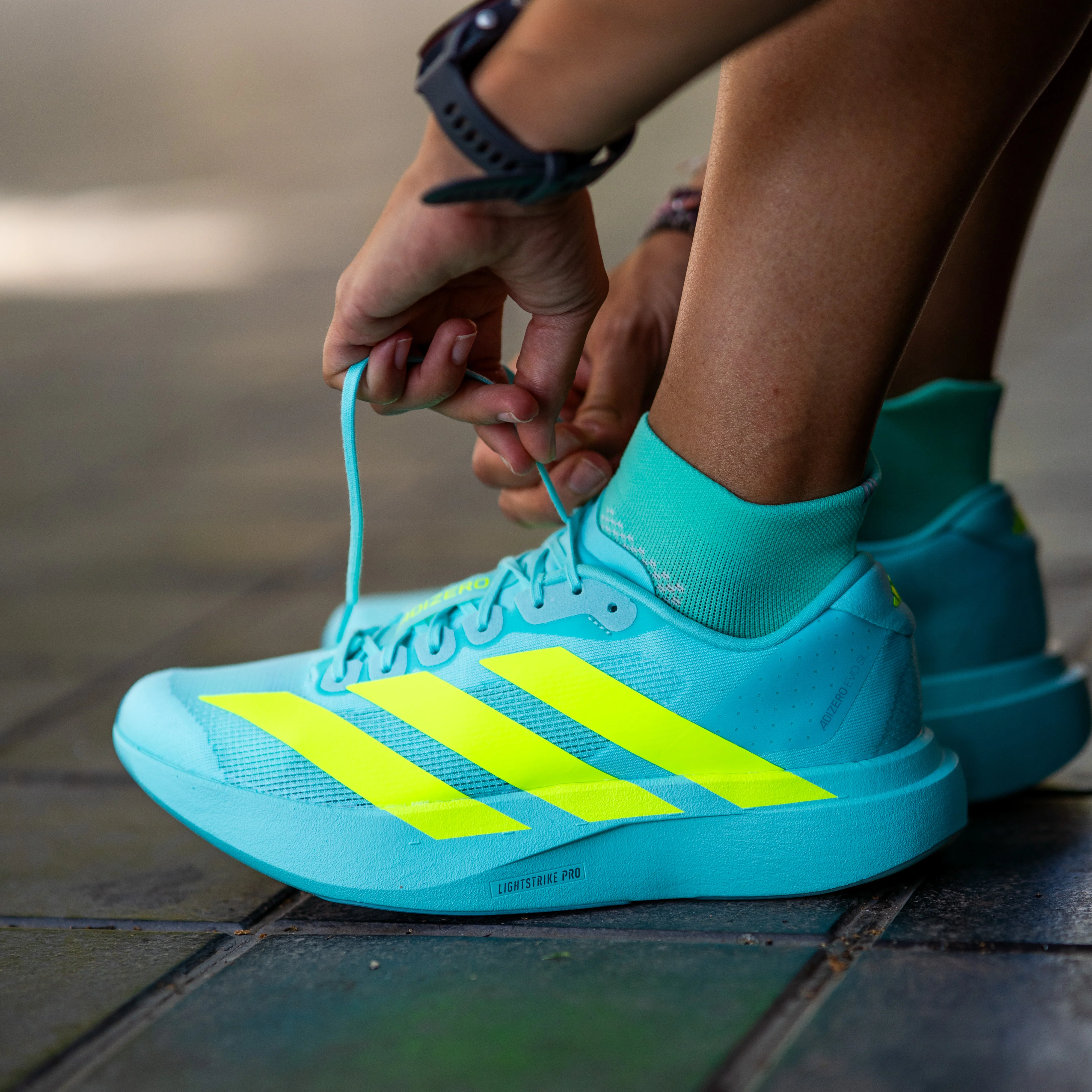 NOOSA GREEN V2 - CALCETÍN RUNNING - Image 3